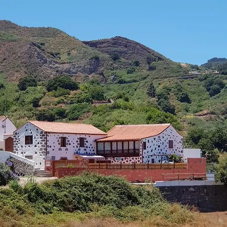 La Casa De Madrelagua Semesterbostad *
